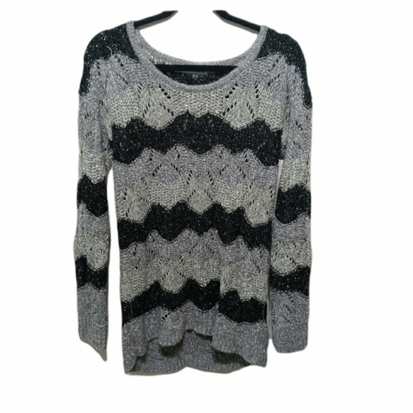 Maurices Open Stitch Black and Gray Sweater Size Medium - Picture 1 of 13